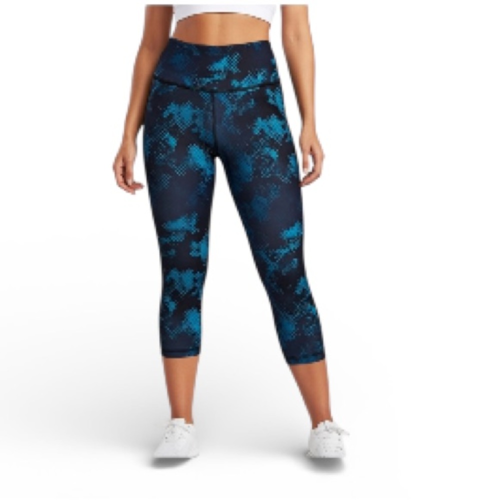 OLD NAVY Active Go-Dry Waterprint Cropped Leggings